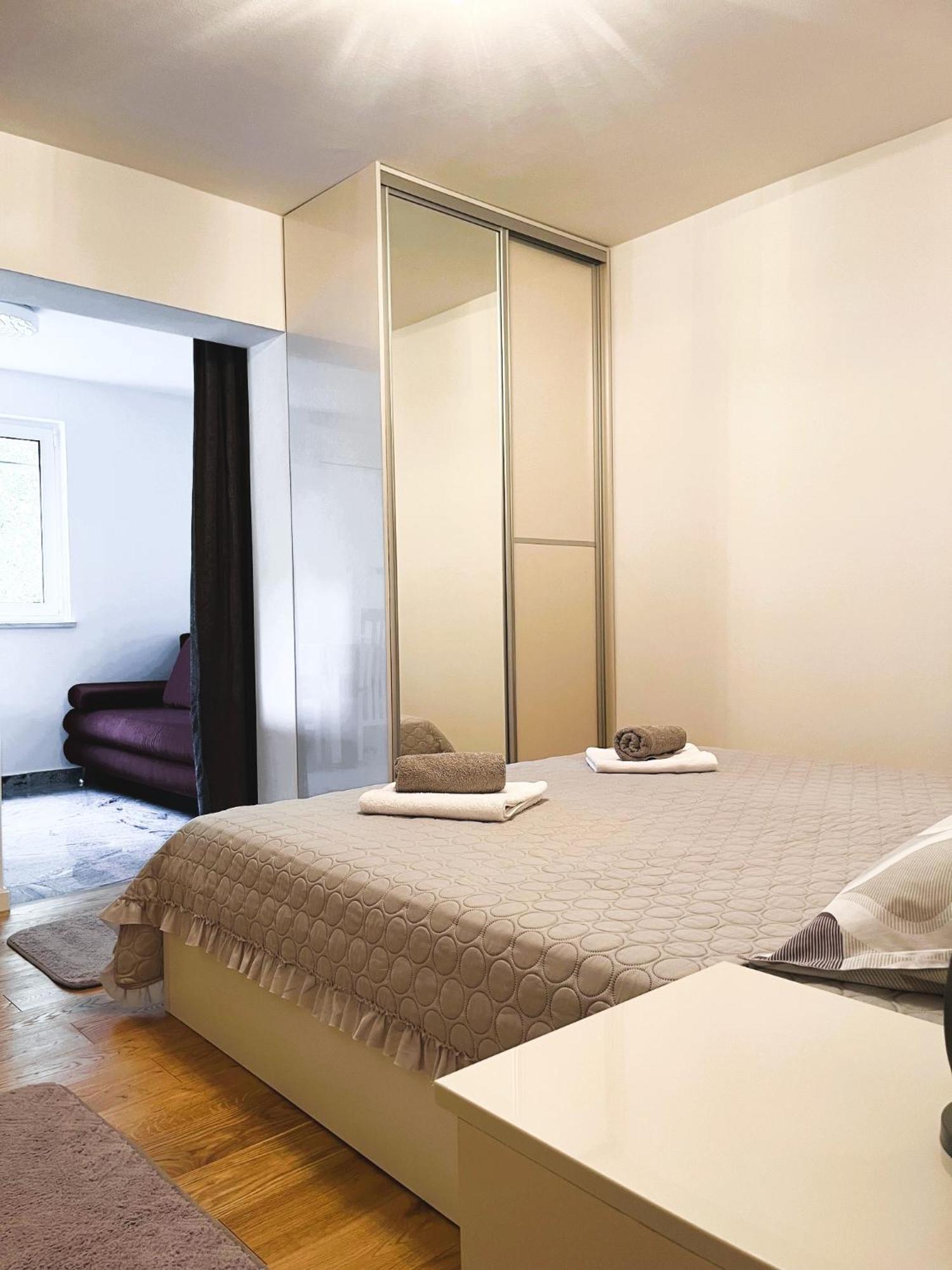 Apartment And Rooms Milak 拉布 外观 照片