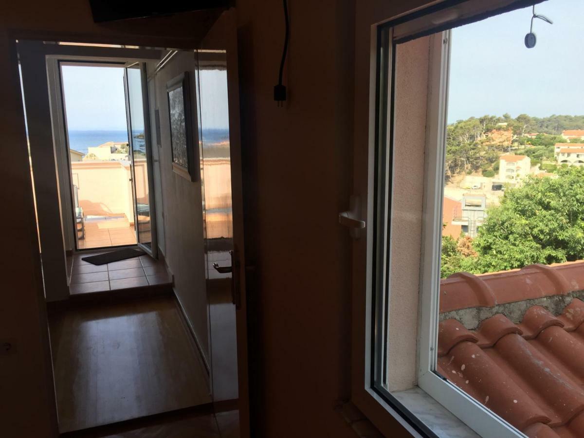 Apartment And Rooms Milak 拉布 外观 照片