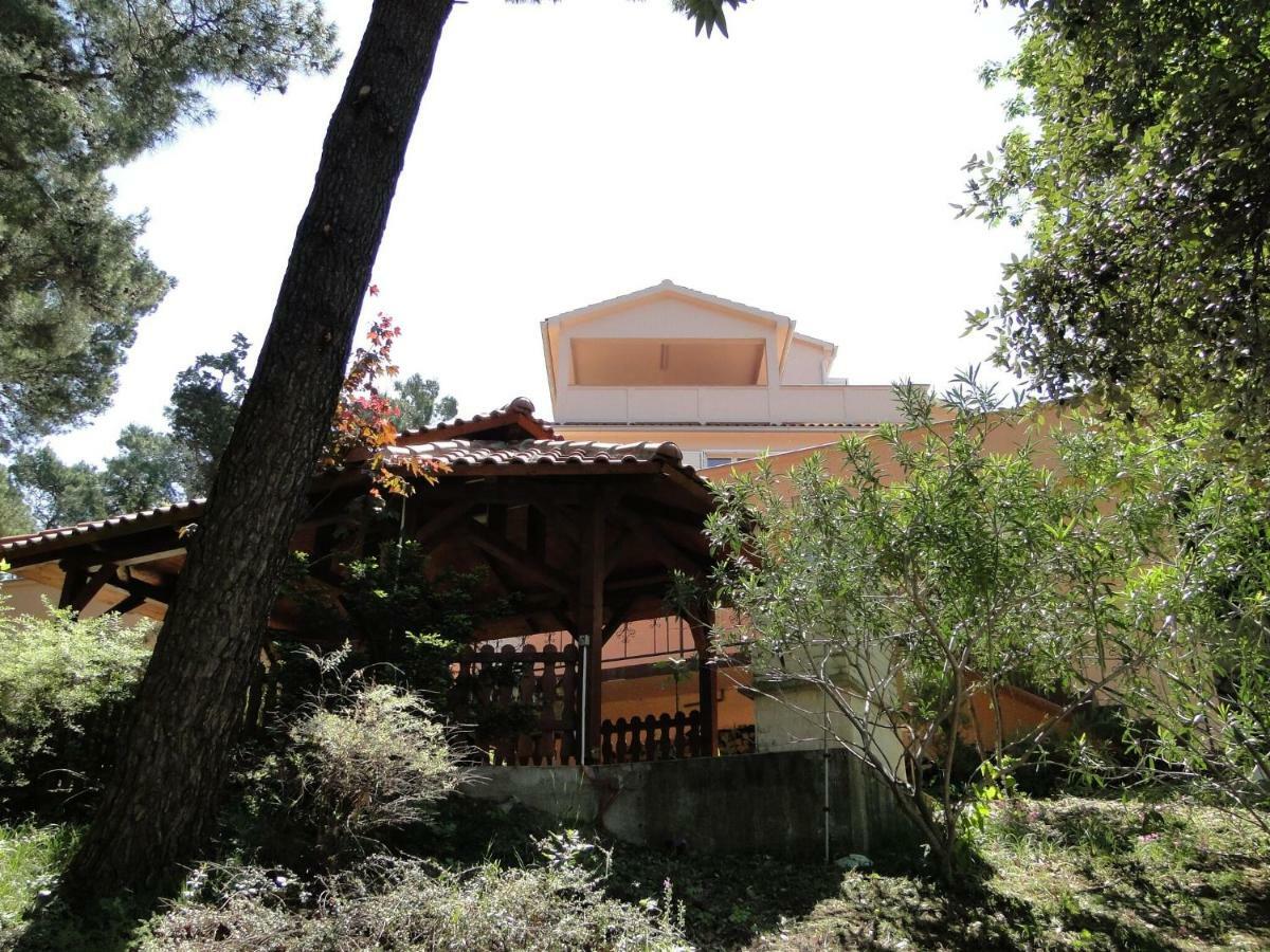 Apartment And Rooms Milak 拉布 外观 照片