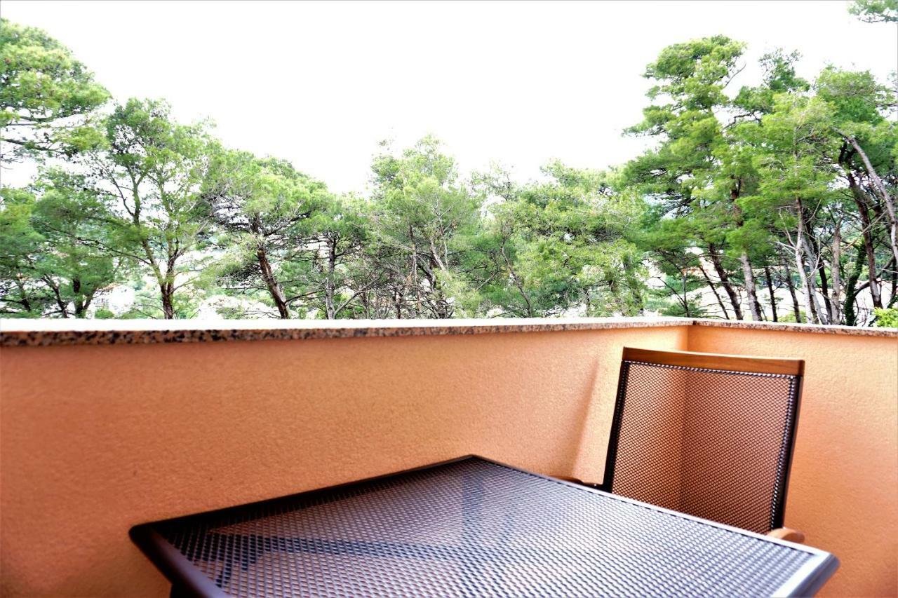 Apartment And Rooms Milak 拉布 外观 照片